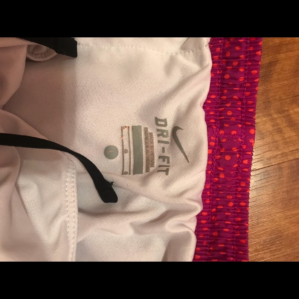 Nike shorts - Picture 3 of 3